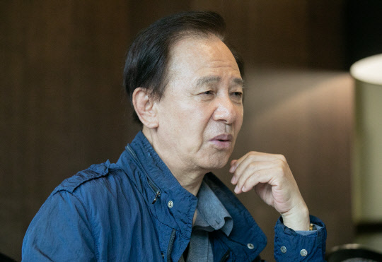 김홍신 前국회의원·작가  박동욱기자 fufus@